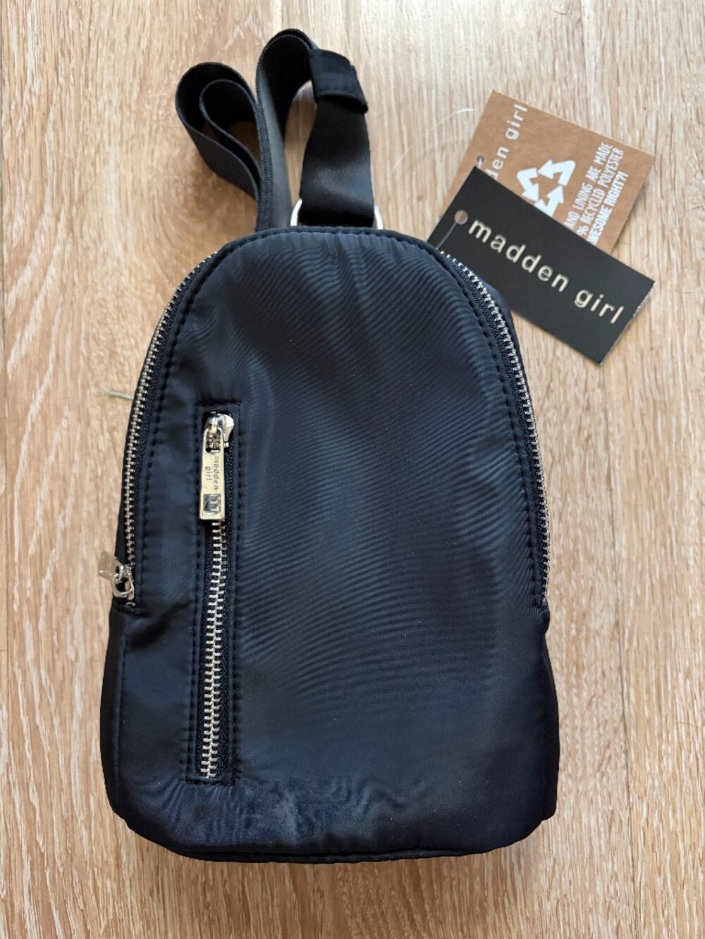 Madden Girl MG253239 New With Tags Black Sling Bag